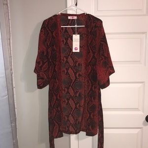 Buddy Love OS Silk Robe